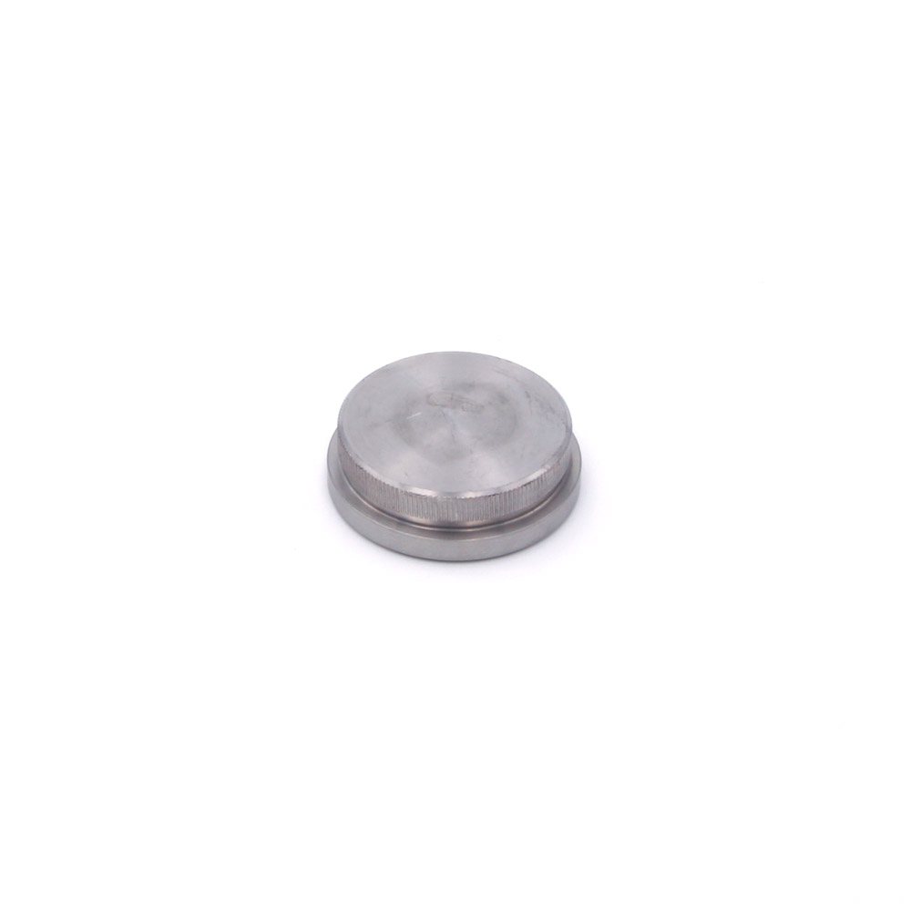Embout plat en acier inoxydable pour main courante inox de 42,4 mm, vue de biais d'en haut avec rebord, détouré