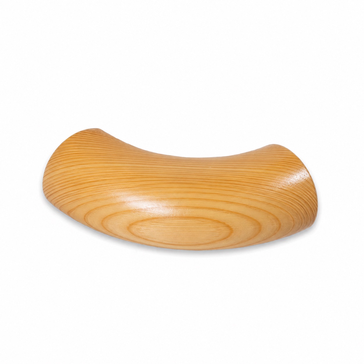 Coude d'extrémité rond à 90° en mélèze, embout cintré au veinage jaune-orangé marqué, posé à plat, Ø 35 à 50 mm