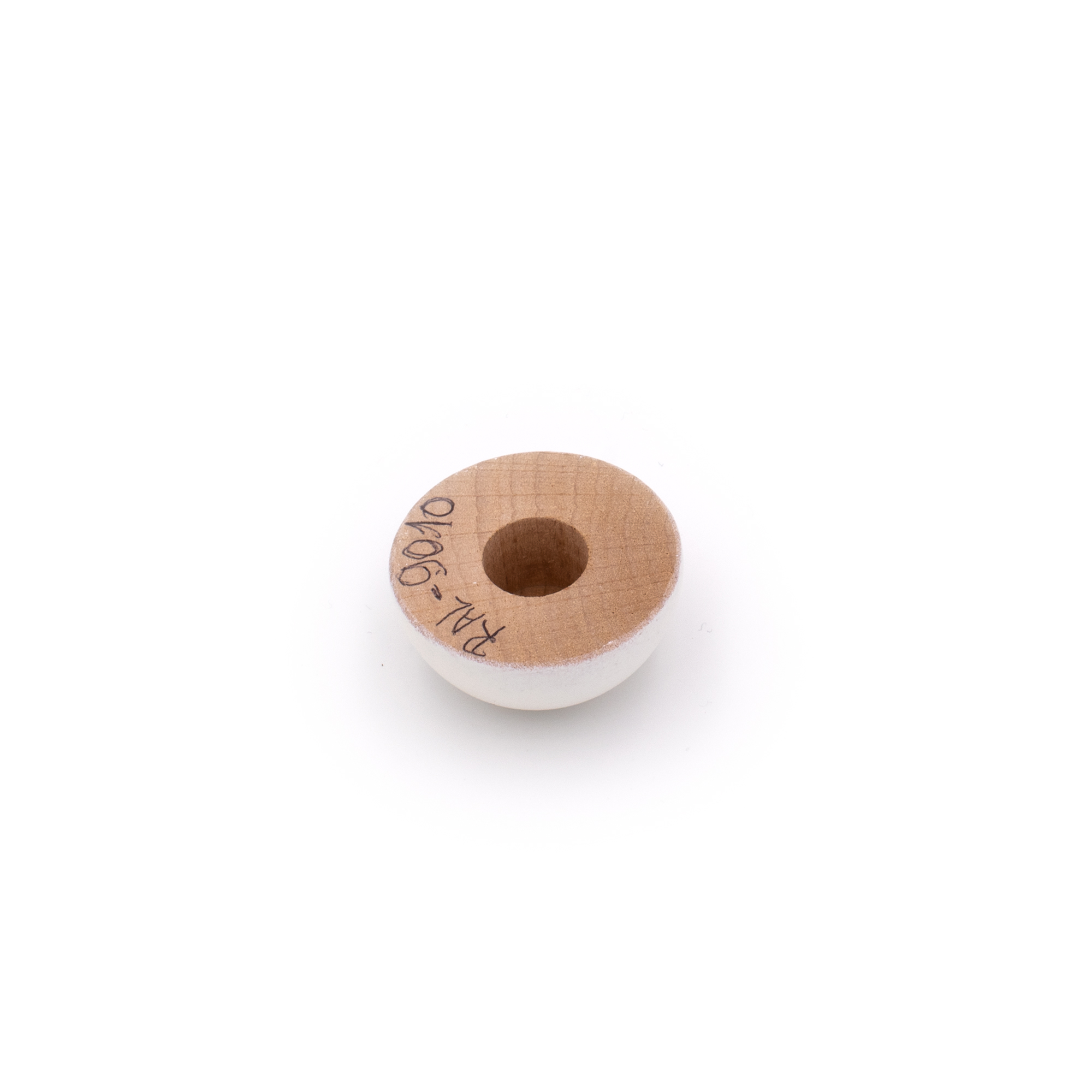 Embout en hêtre laqué blanc RAL 9010, face arrière percée, pour main courante en bois Ø 40 à 50 mm, détouré